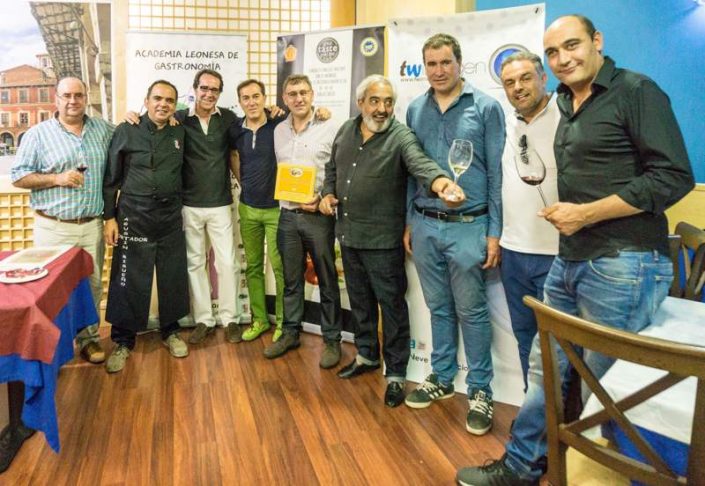 Academia Leonesa de Gastronomía y la XXVIII Feria del Tomate de Mansilla de las Mulas-3