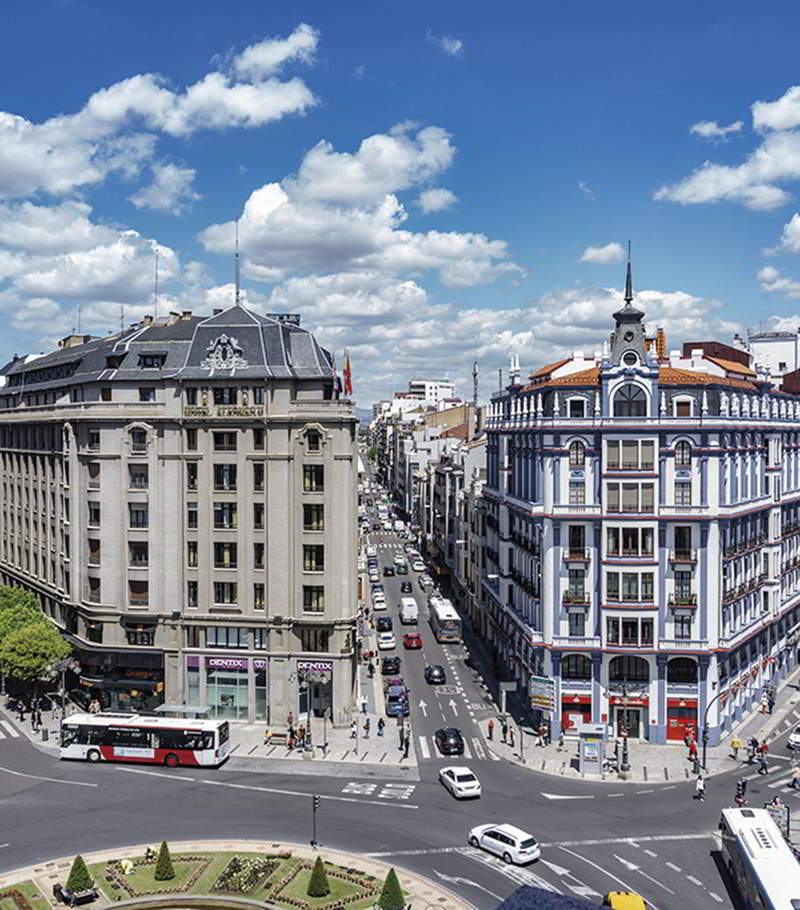 León Plaza de Santo Domingo